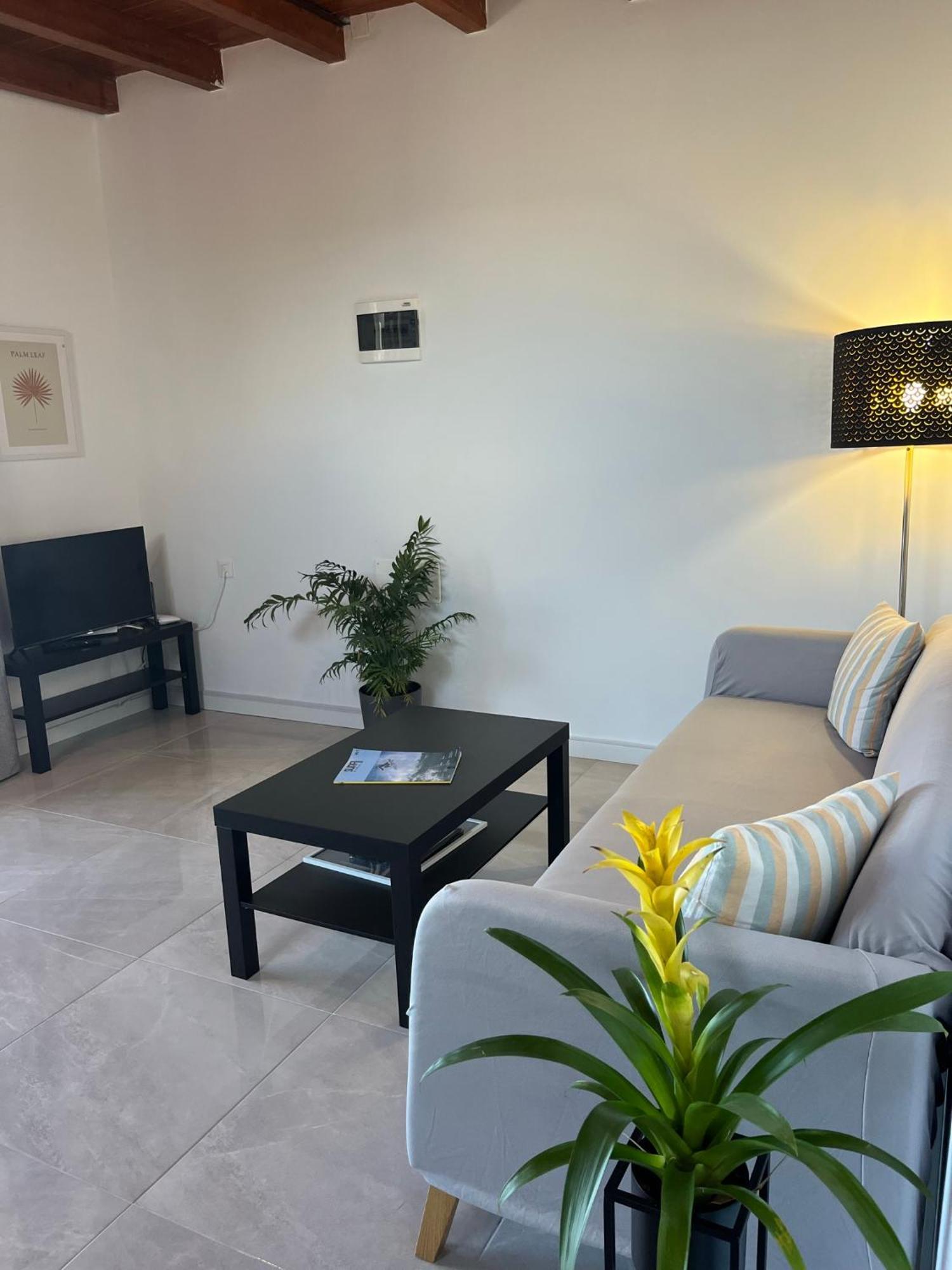 Apartamento Moderno Frente Al Mar En De Mejores Zonas De En Lanzarote La Santa