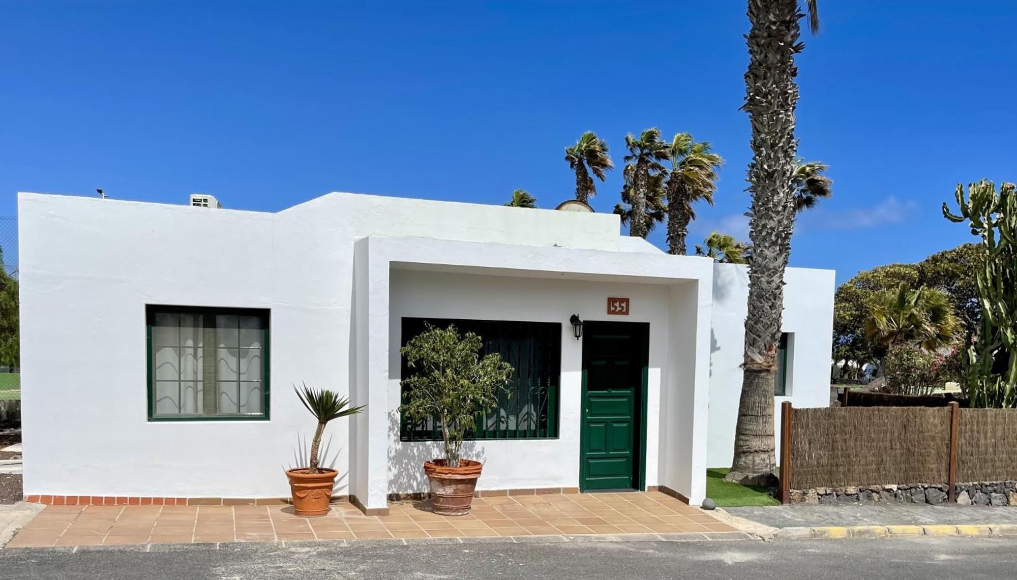 Palmeras Garden Apartment