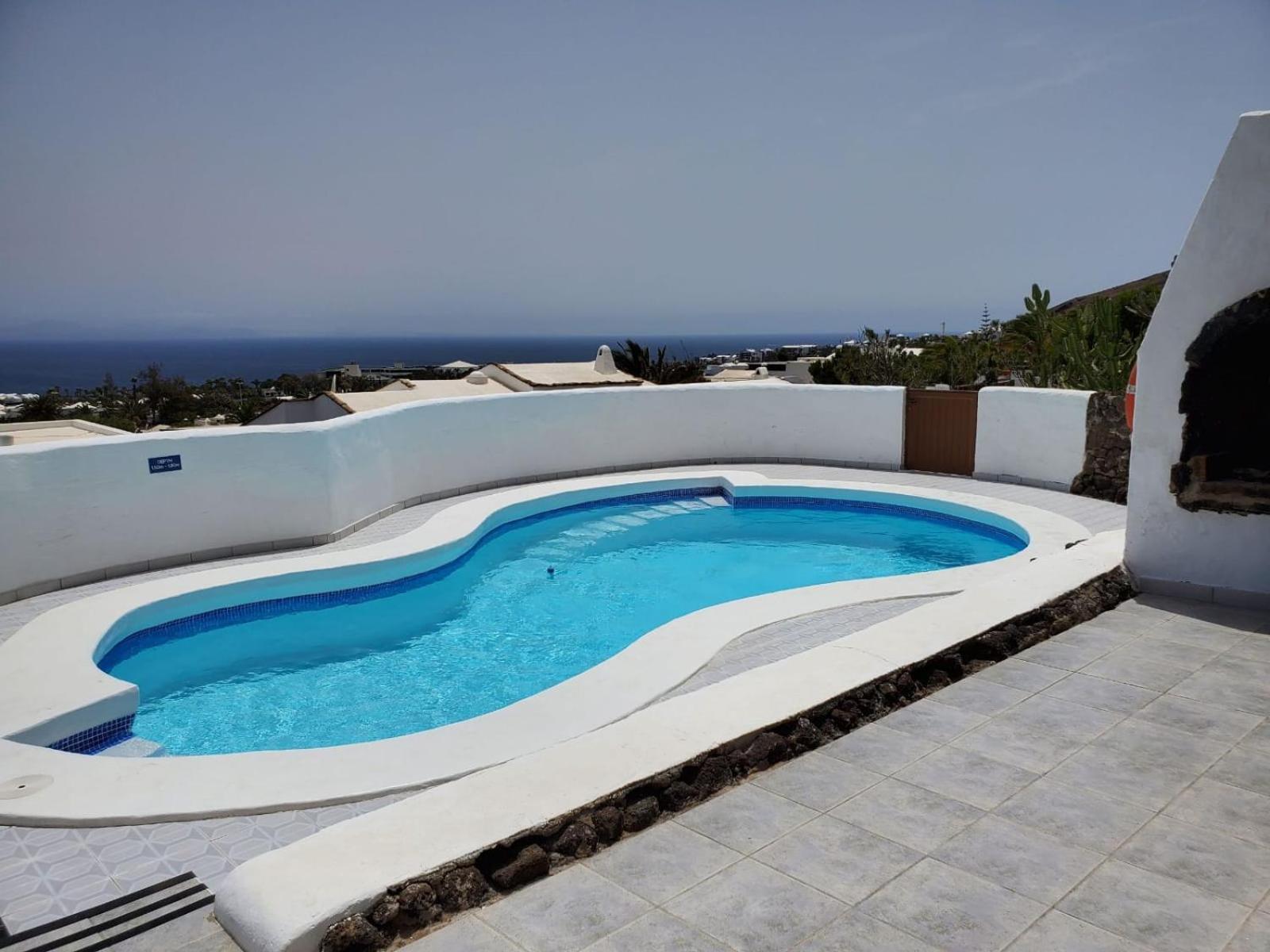 Lanzarote Villa *
