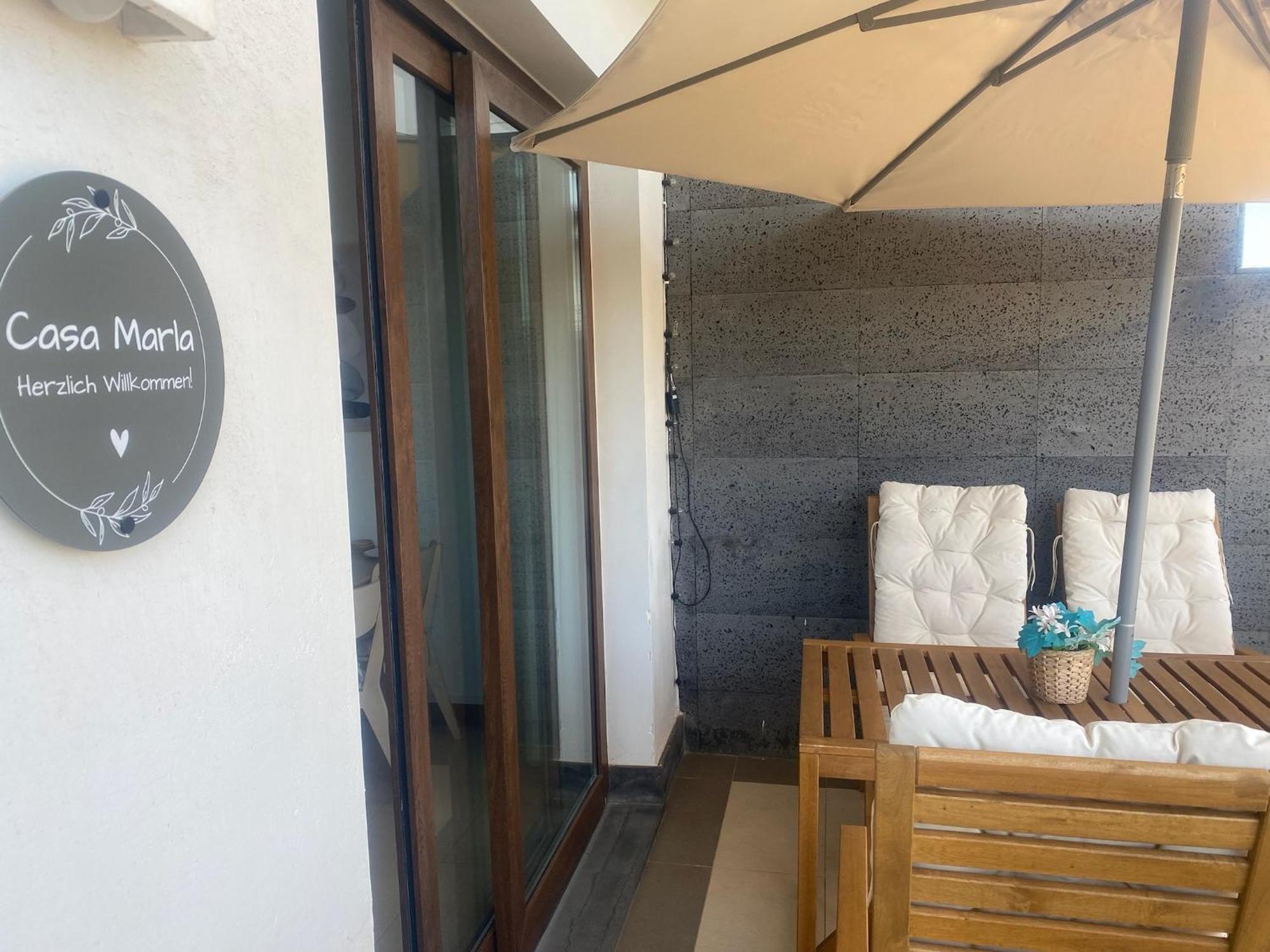 Casa Marla Mit 3 Schlafzimmern Und 2 Badezimmern * Puerto Calero