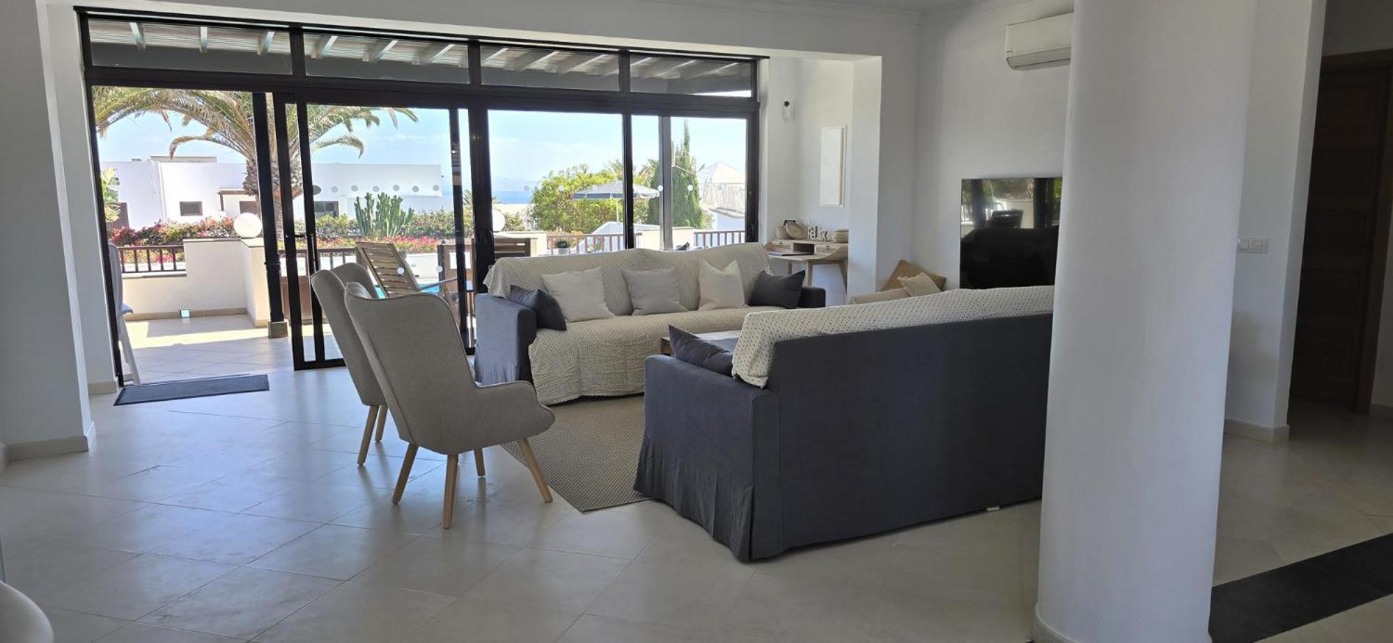 Coco - Play Blanca - Lanzarote