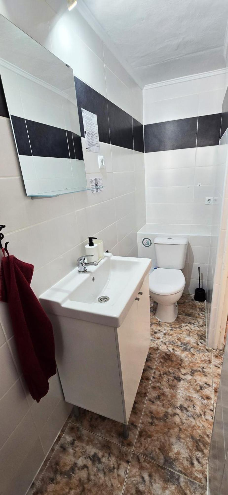 Apartment Casa Roja 1 - Quiet Resort, Central, Parking *