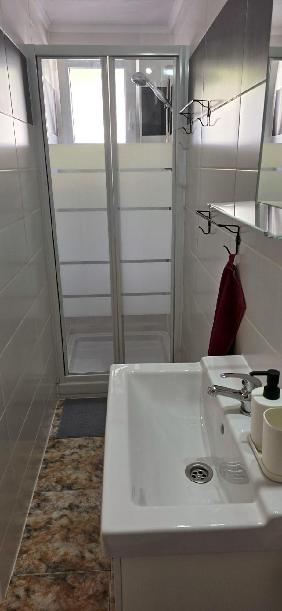 Casa Roja 1 - Quiet Resort, Central, Parking *