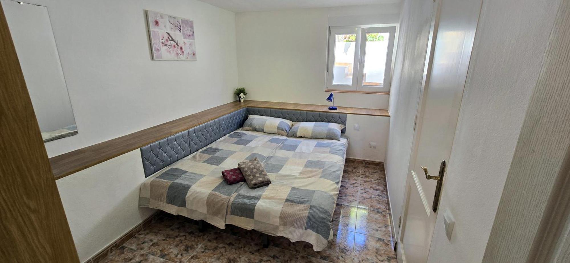 Apartment Casa Roja 1 - Quiet Resort, Central, Parking Tias