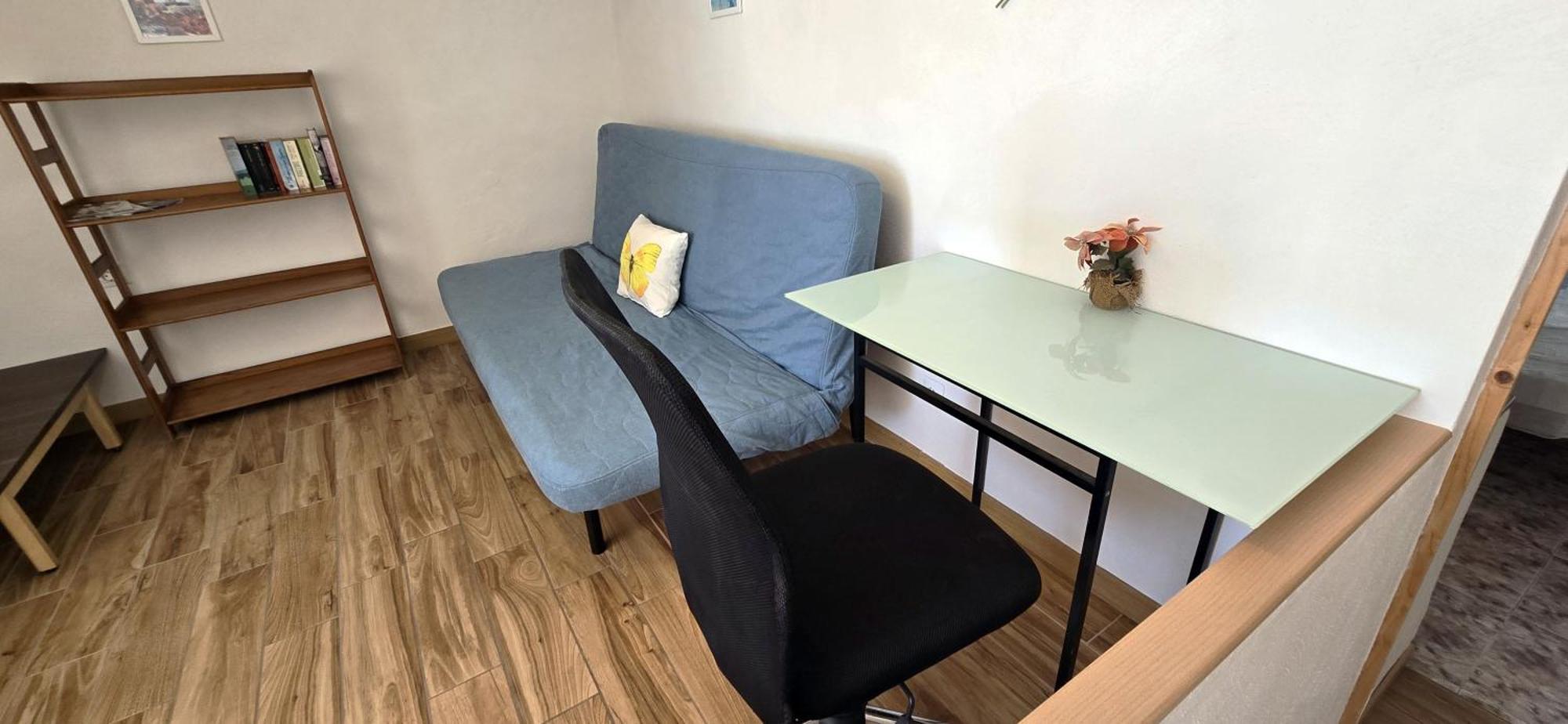 Apartment Casa Roja 1 - Quiet Resort, Central, Parking *