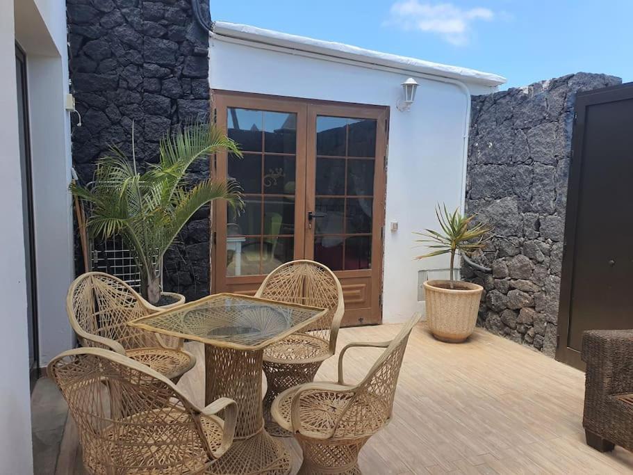 La Graciosa By Rentaholidayslanzarote Apartamento *