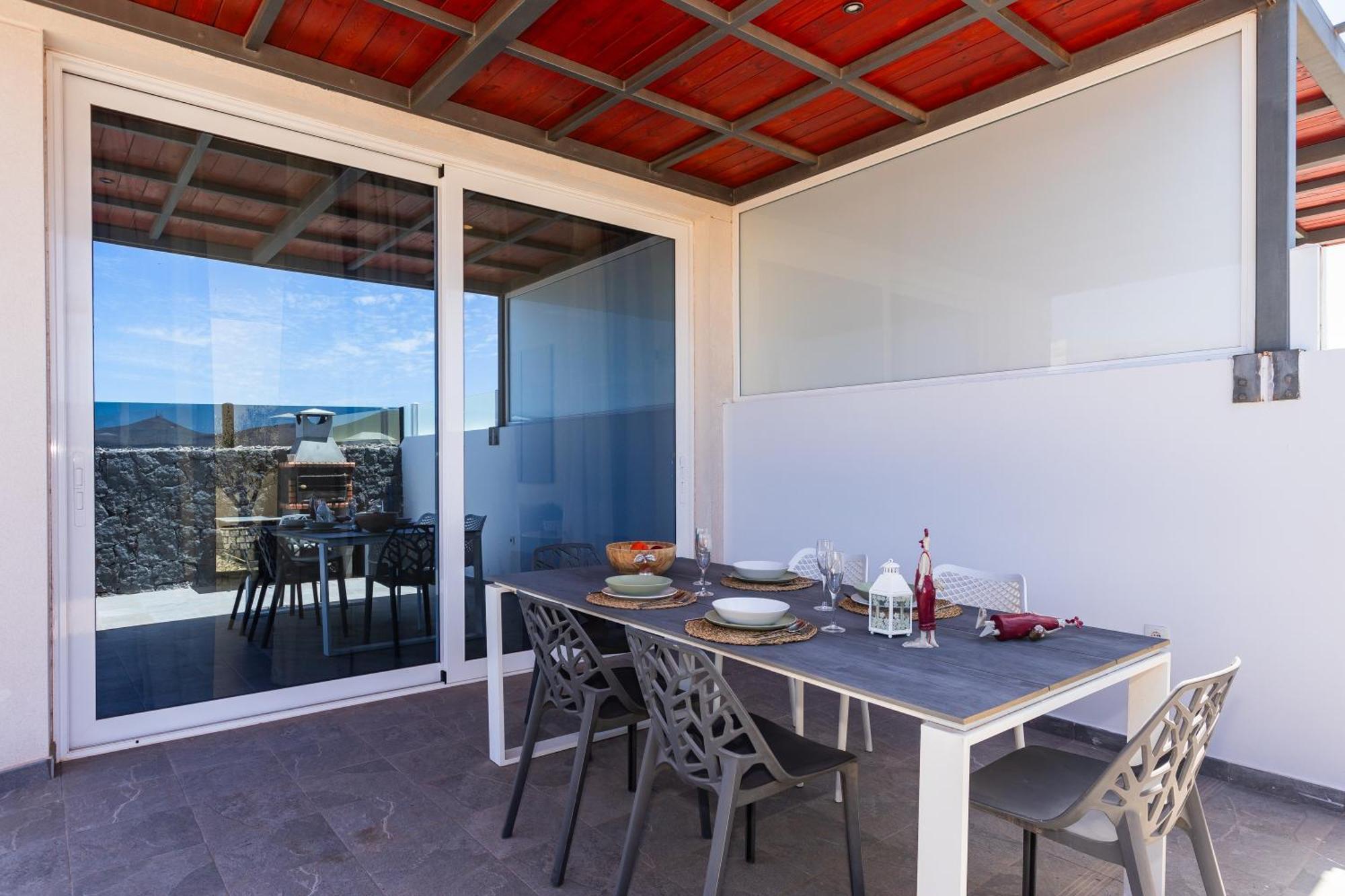 Casa Daniela Lanzarote Piscina Climatizada, Barbacoa Y Wifi Free Villa *