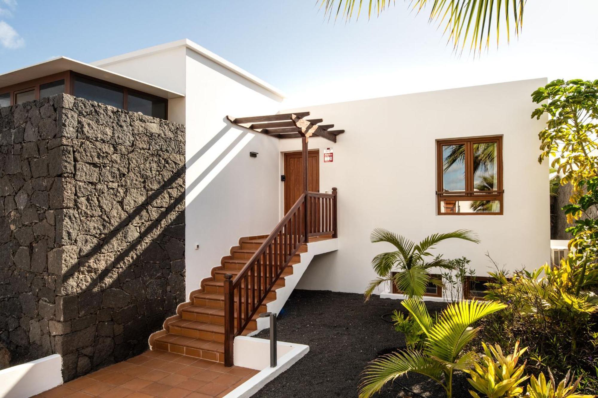 61 Playablanca Lanzarote Pool