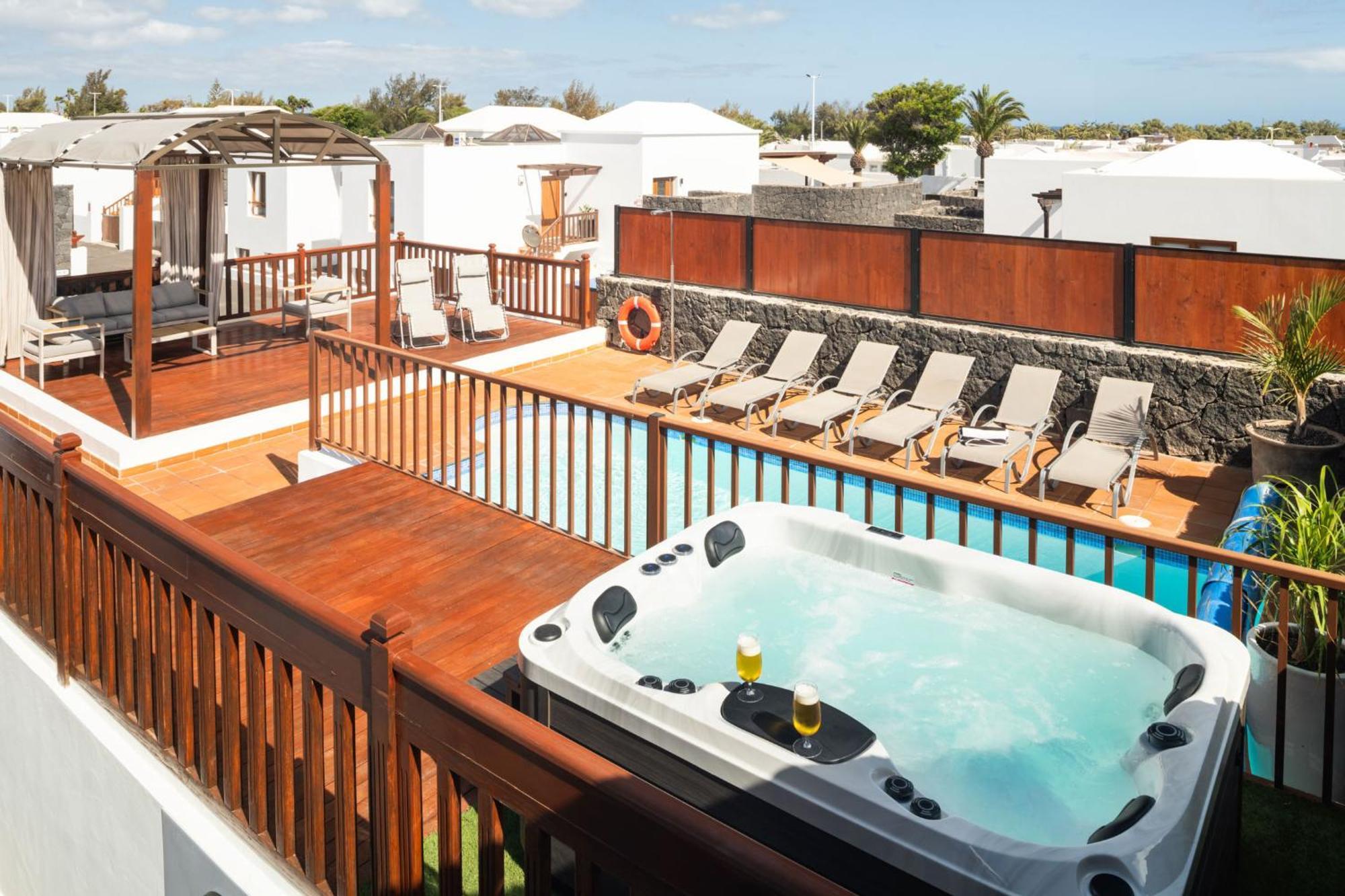 61 Playablanca Lanzarote Pool