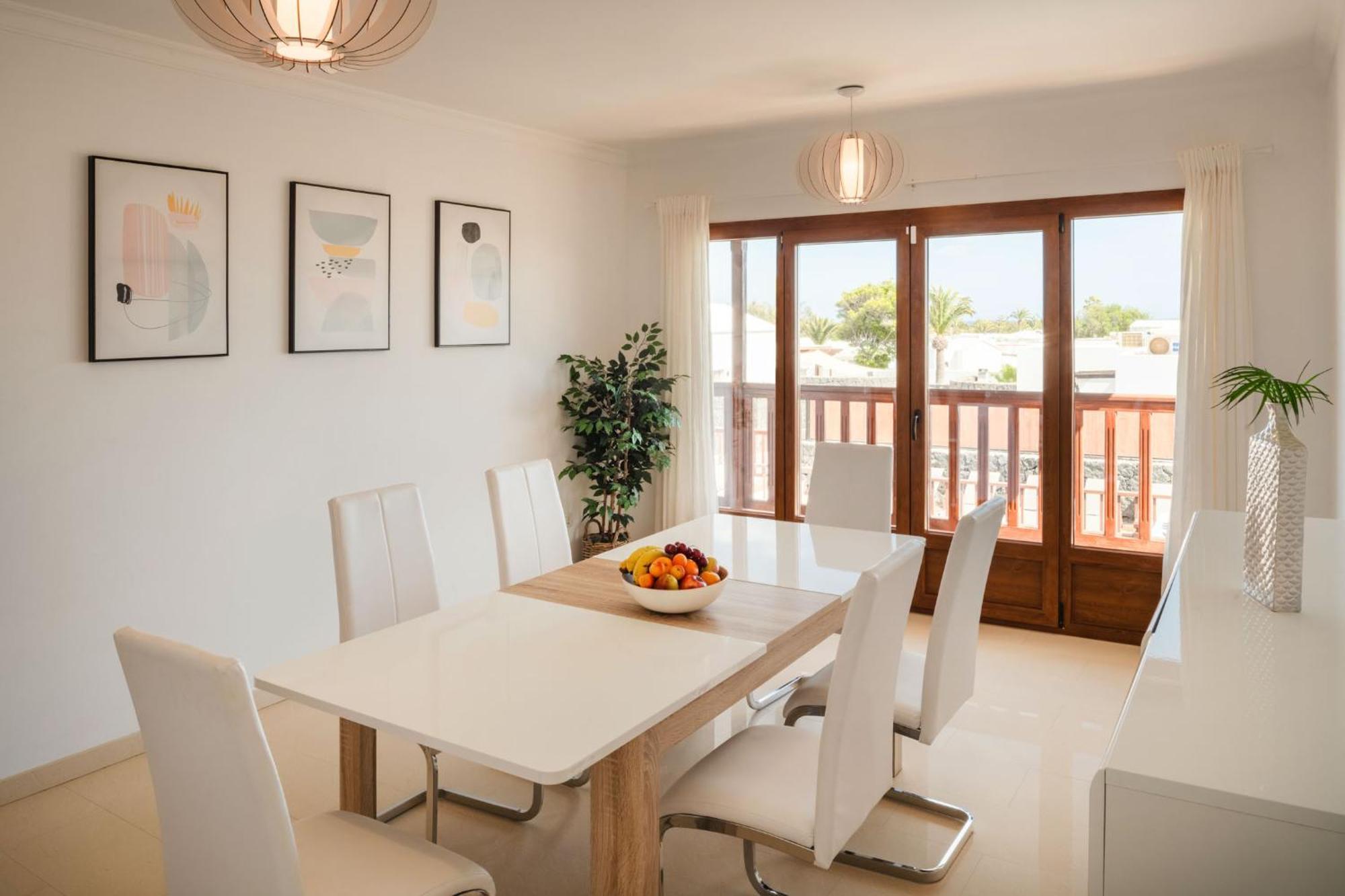 61 Playablanca Lanzarote Pool Villa