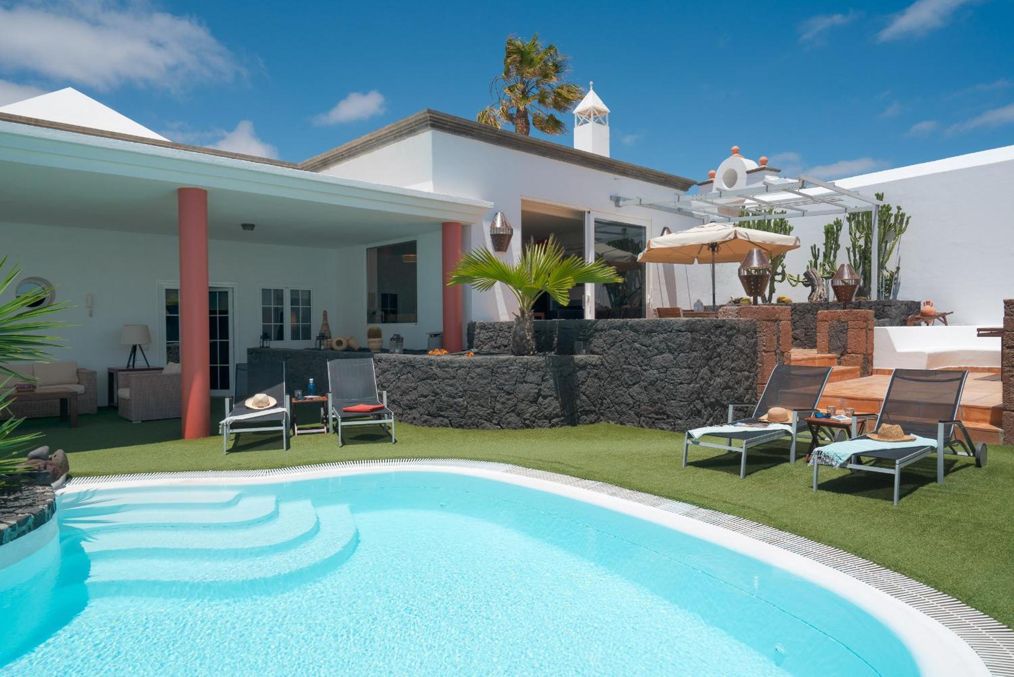 Villa Del Moral Tinajo