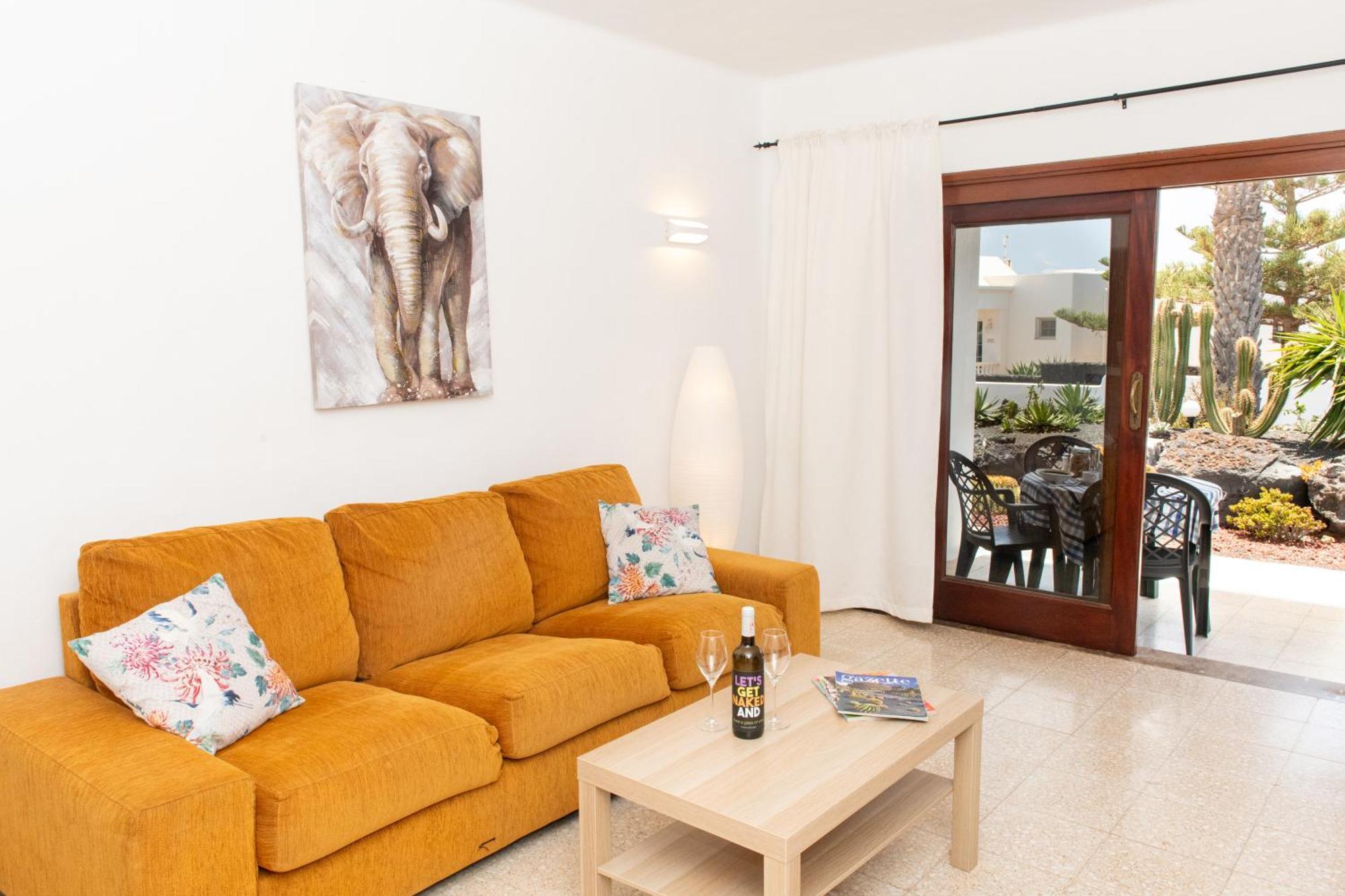 Apartamento Blanca Nudist Place