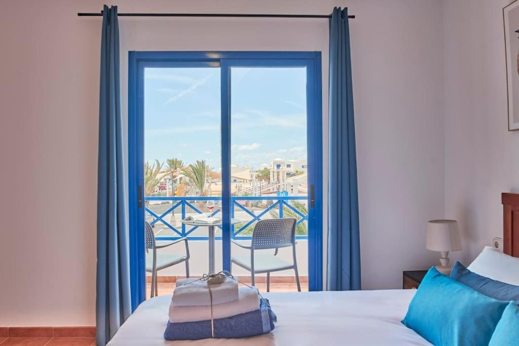 Сasa de vacaciones Maria Del Mar 2 Minutes To Supermarkets, 10 Minutes To Marina Rubicon, Pool, High Speed Wifi Playa Blanca (Lanzarote)