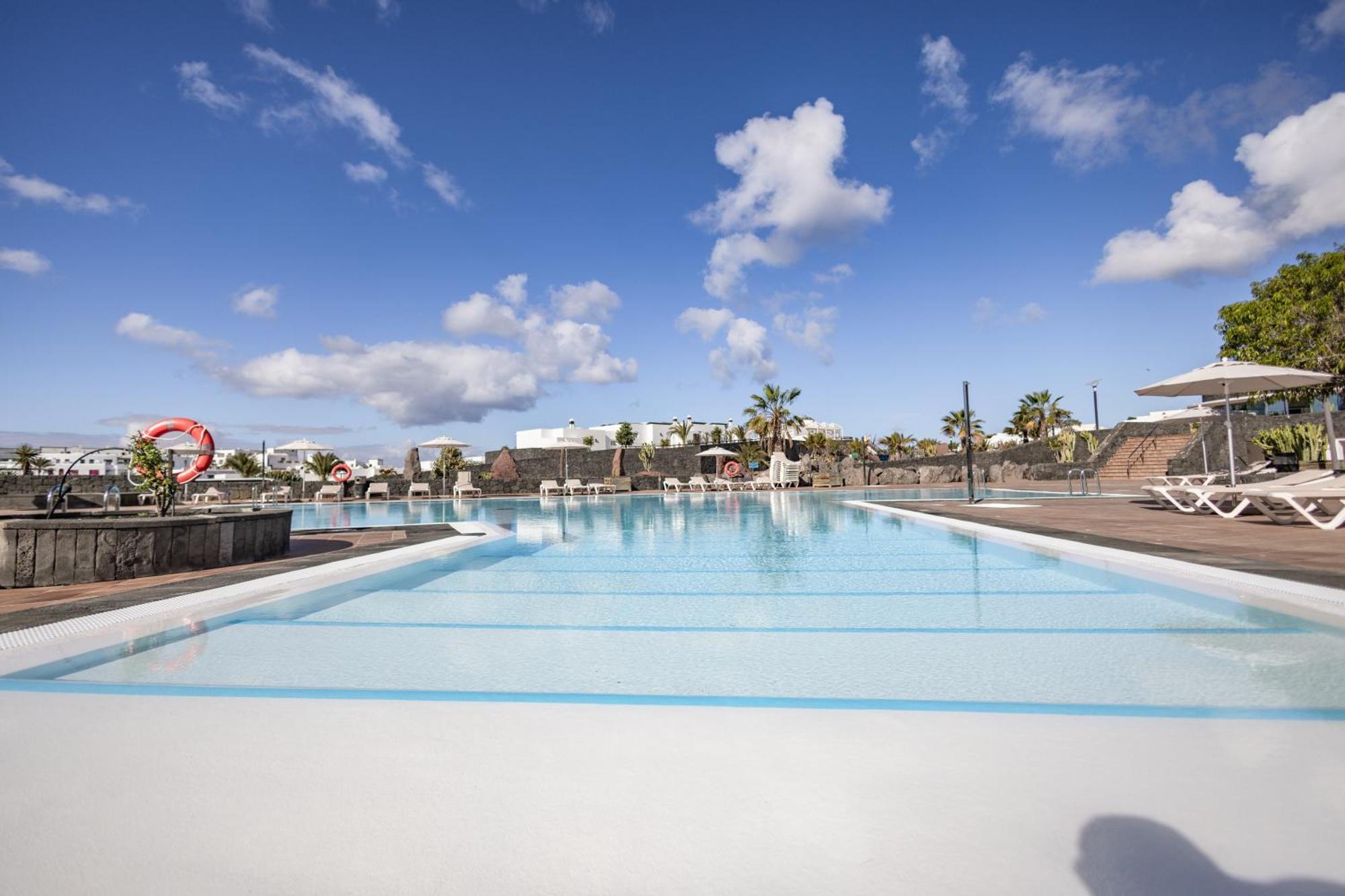 Hotel Caybeach Papagayos Playa Blanca (Lanzarote)
