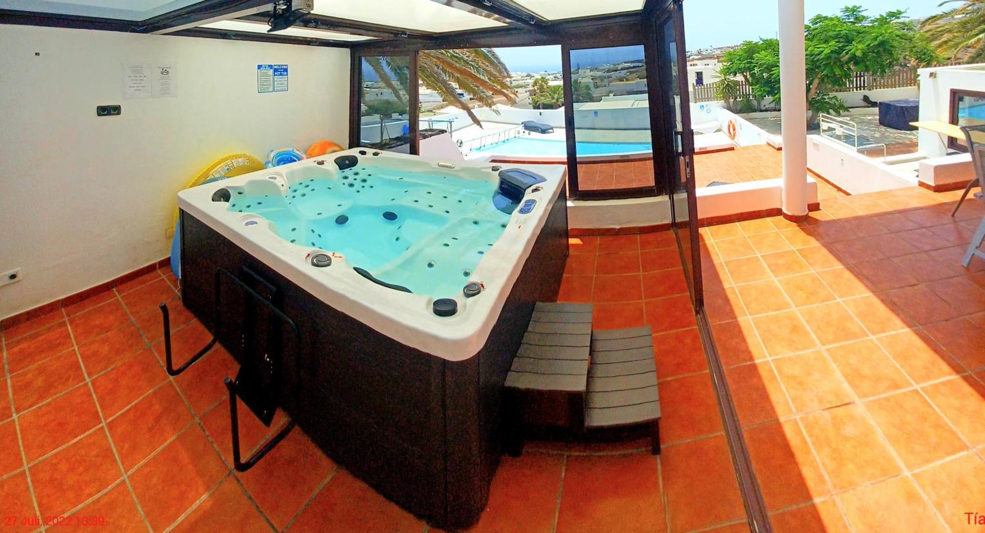 Villa Vista Mar I, Meerblick, 360 Qm, Heated Pool, Hot Tube, Roof Terrace, Gaming Room, Wifi *