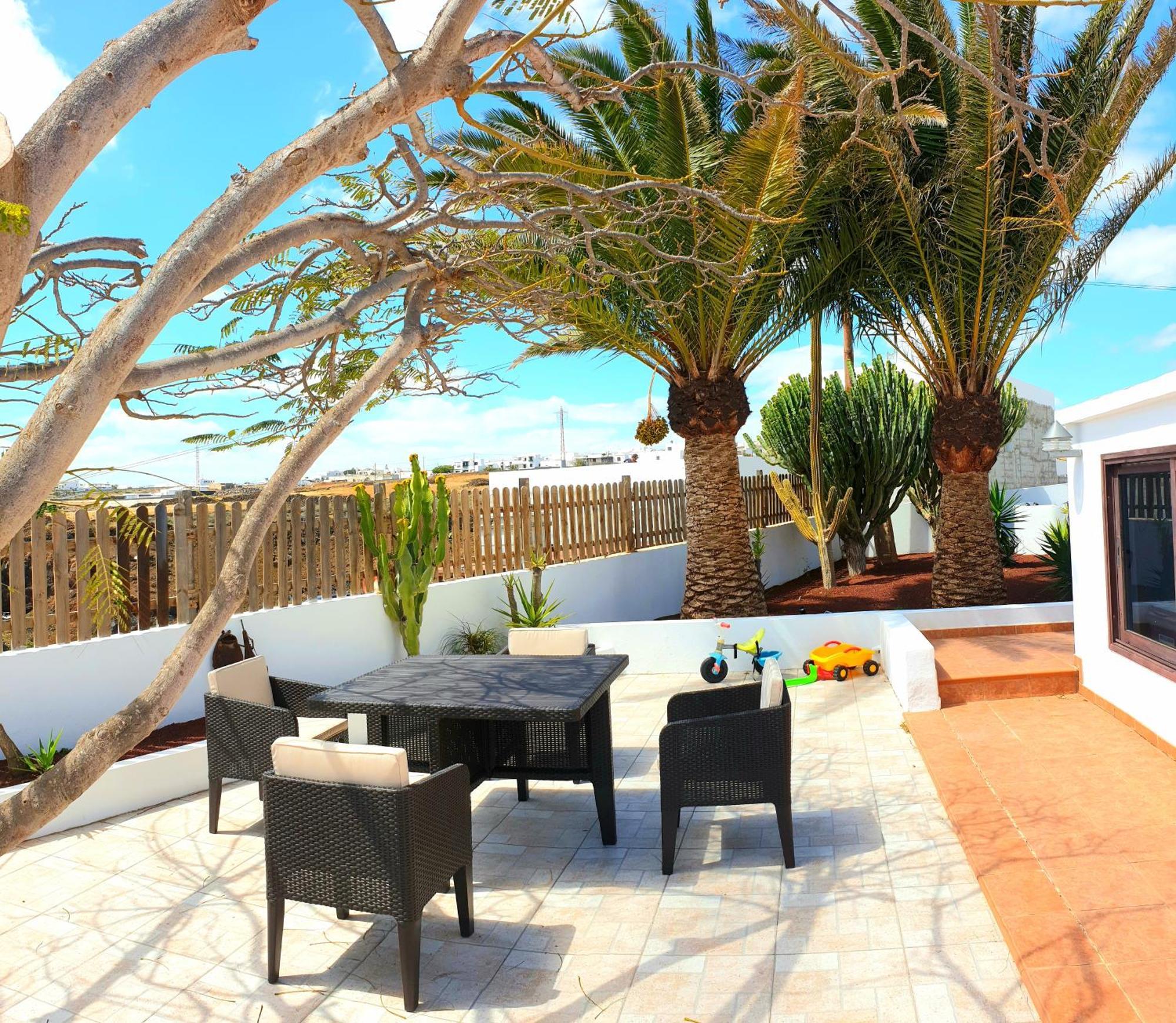 Villa Vista Mar I, Meerblick, 360 Qm, Heated Pool, Hot Tube, Roof Terrace, Gaming Room, Wifi Tías