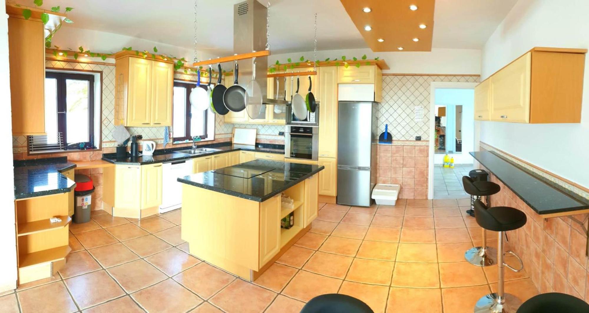 Villa Vista Mar I, Meerblick, 360 Qm, Heated Pool, Hot Tube, Roof Terrace, Gaming Room, Wifi *