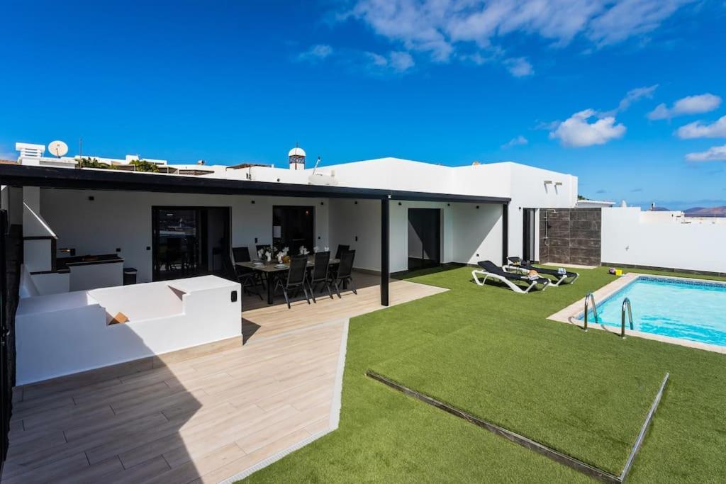 Great View - Luxury With Sea View Apartamento Playa Blanca (Lanzarote)