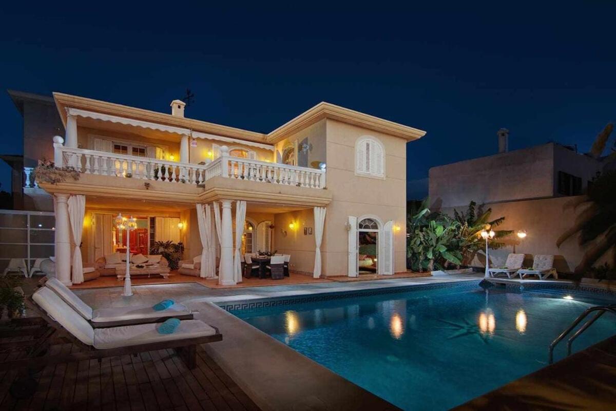 La Concha Beachfront Heated Pool Apartamento