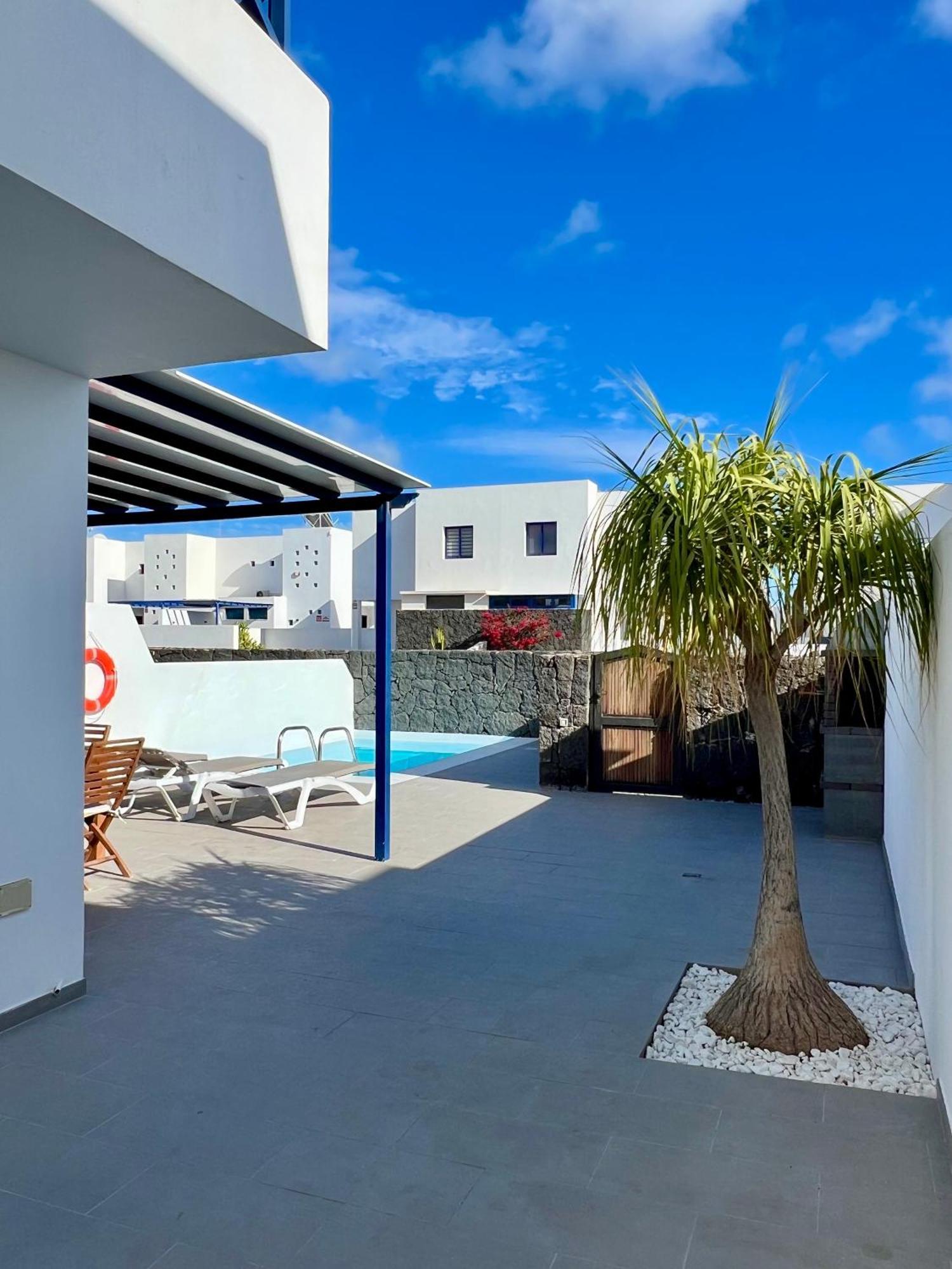 Lovely Adas * Playa Blanca (Lanzarote)