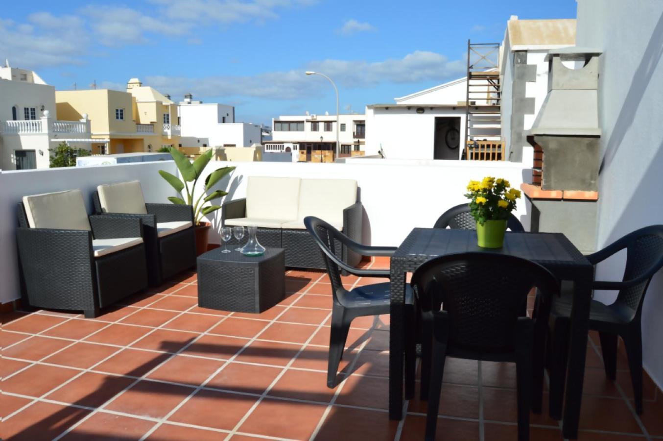 Apartamento Playa Honda II Home Beach Holiday home