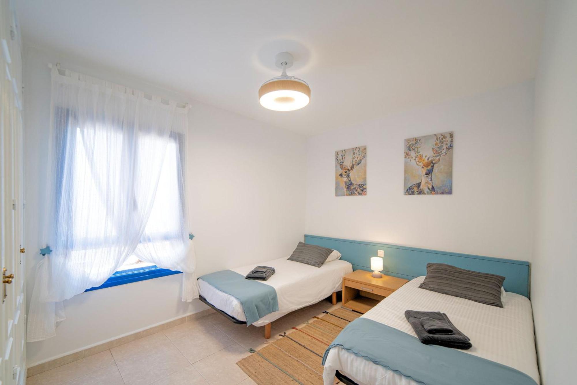 Beautiful 2 Bedrooms Heavenly Lotus Private Pool Close To Amenities Lanzarote * Playa Blanca (Lanzarote)