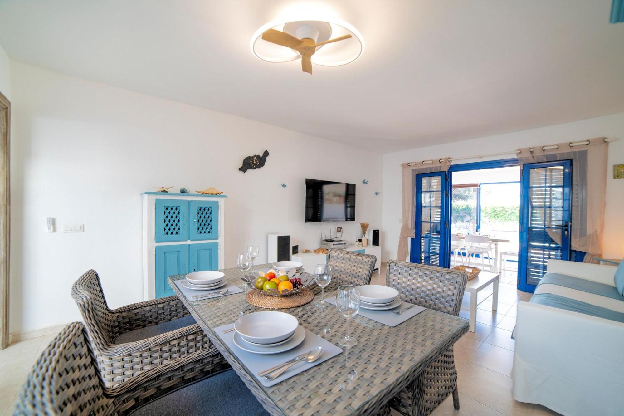 Beautiful 2 Bedrooms Heavenly Lotus Private Pool Close To Amenities Lanzarote Playa Blanca (Lanzarote)