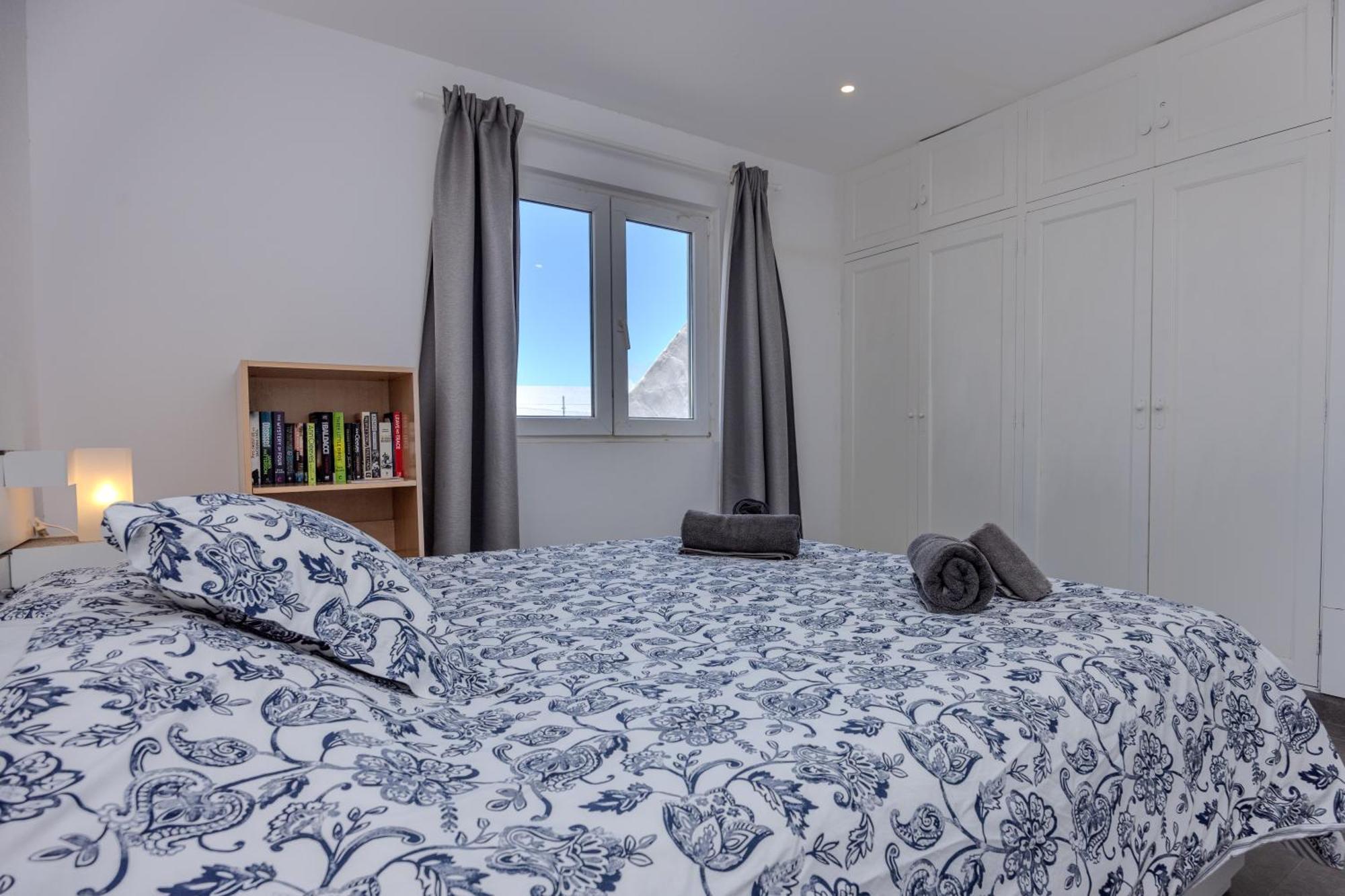 Sea Breeze Two Bedroom Apartment Costa Teguise
