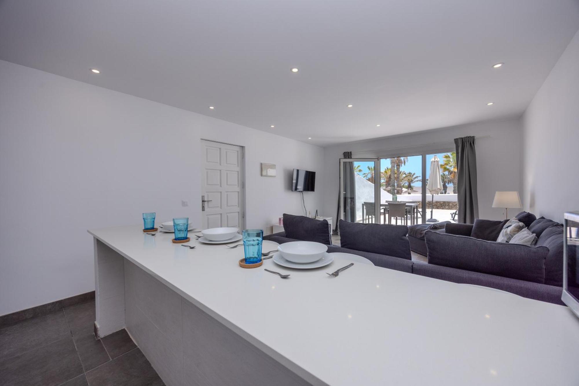Sea Breeze Two Bedroom * Costa Teguise