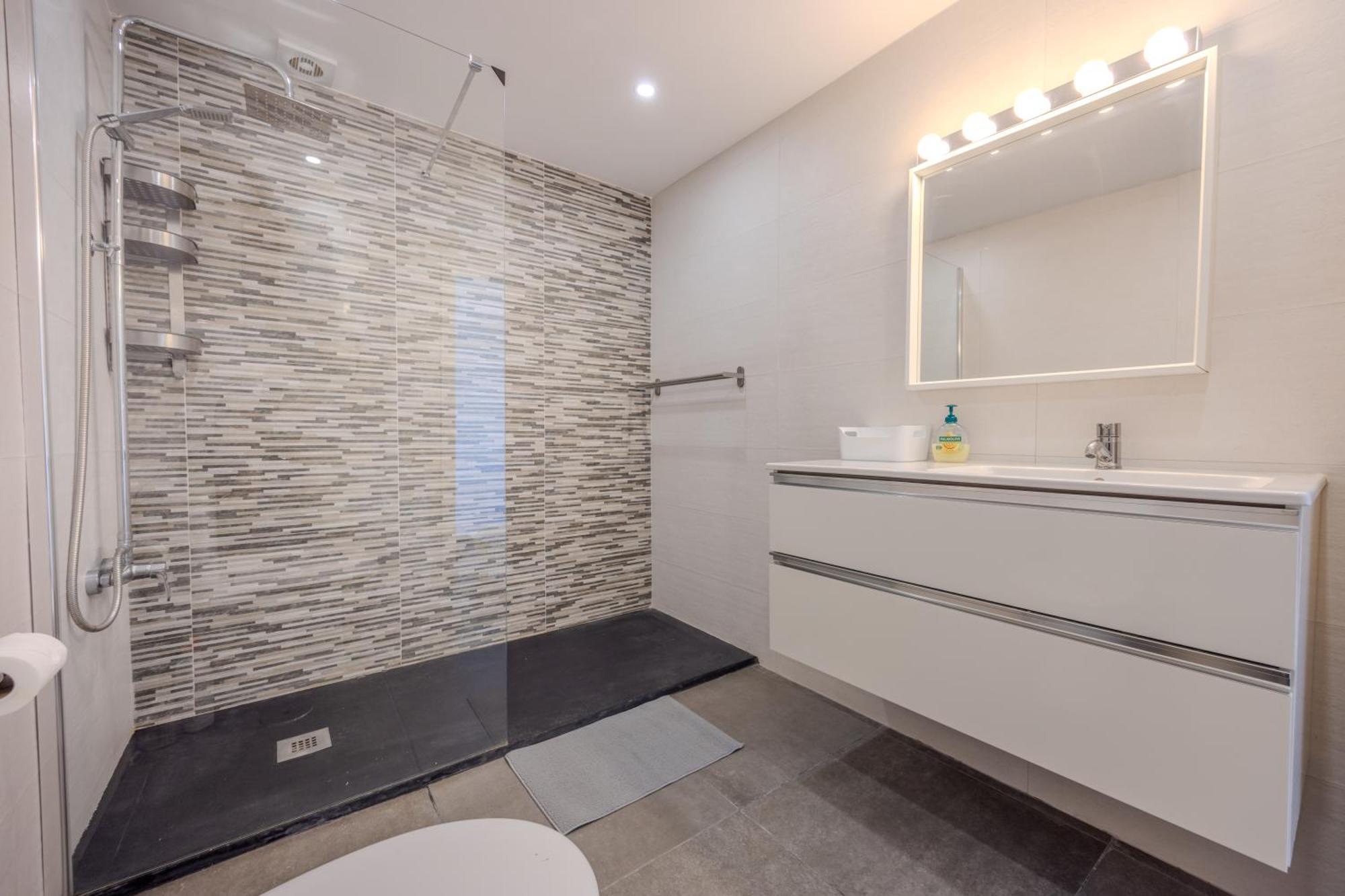 Sea Breeze Two Bedroom * Costa Teguise