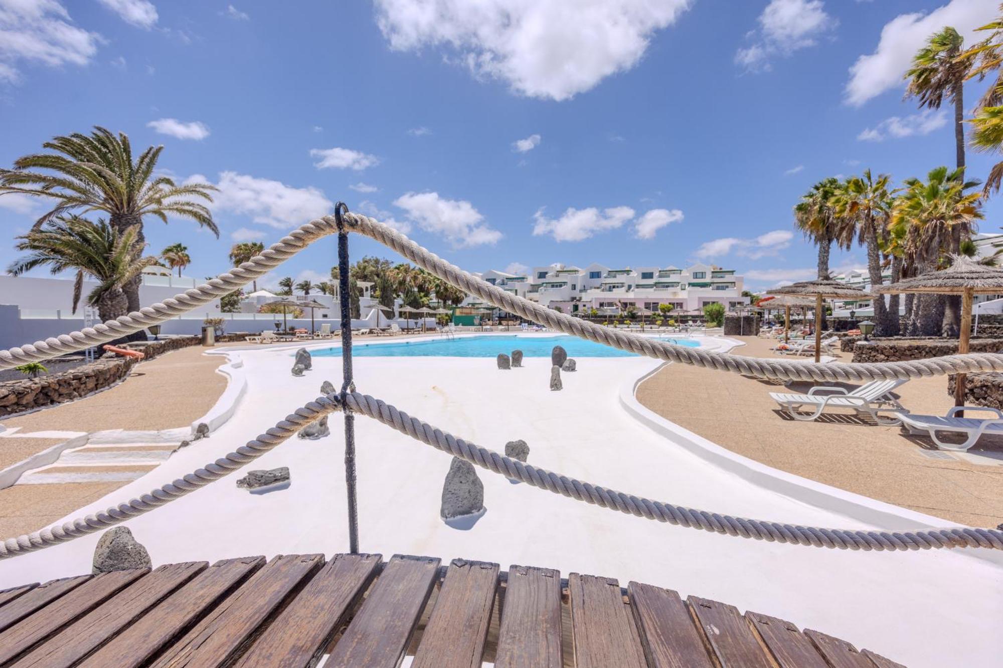 Sea Breeze Two Bedroom * Costa Teguise