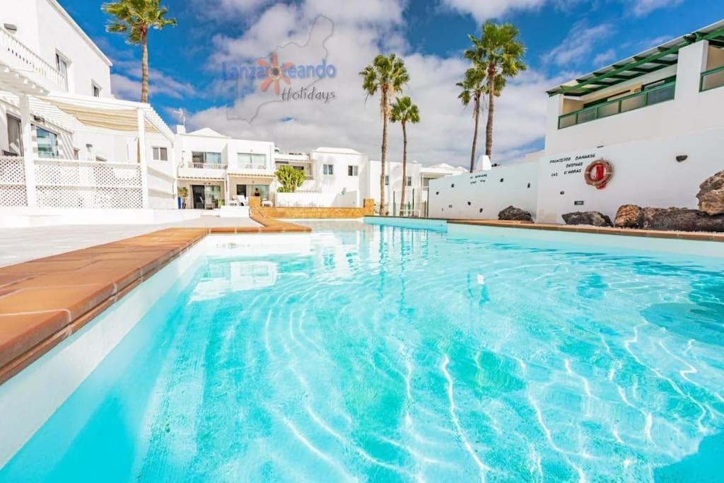 Buenavida Cozy Vv With Communal Pool And Air Con *