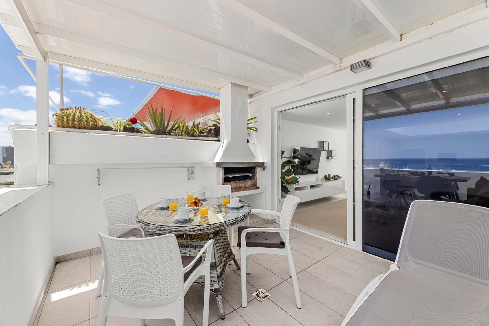 Stunning 2 Bedroom Duplex Close To Main With Seaviews Apartment Puerto del Carmen (Lanzarote)
