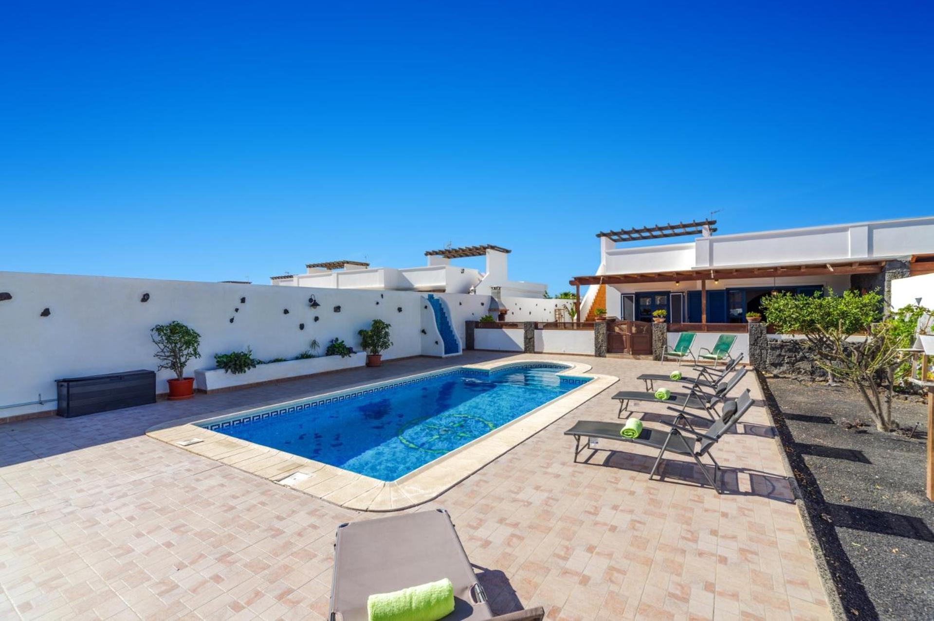 Arisen By Playa Blanca (Lanzarote)