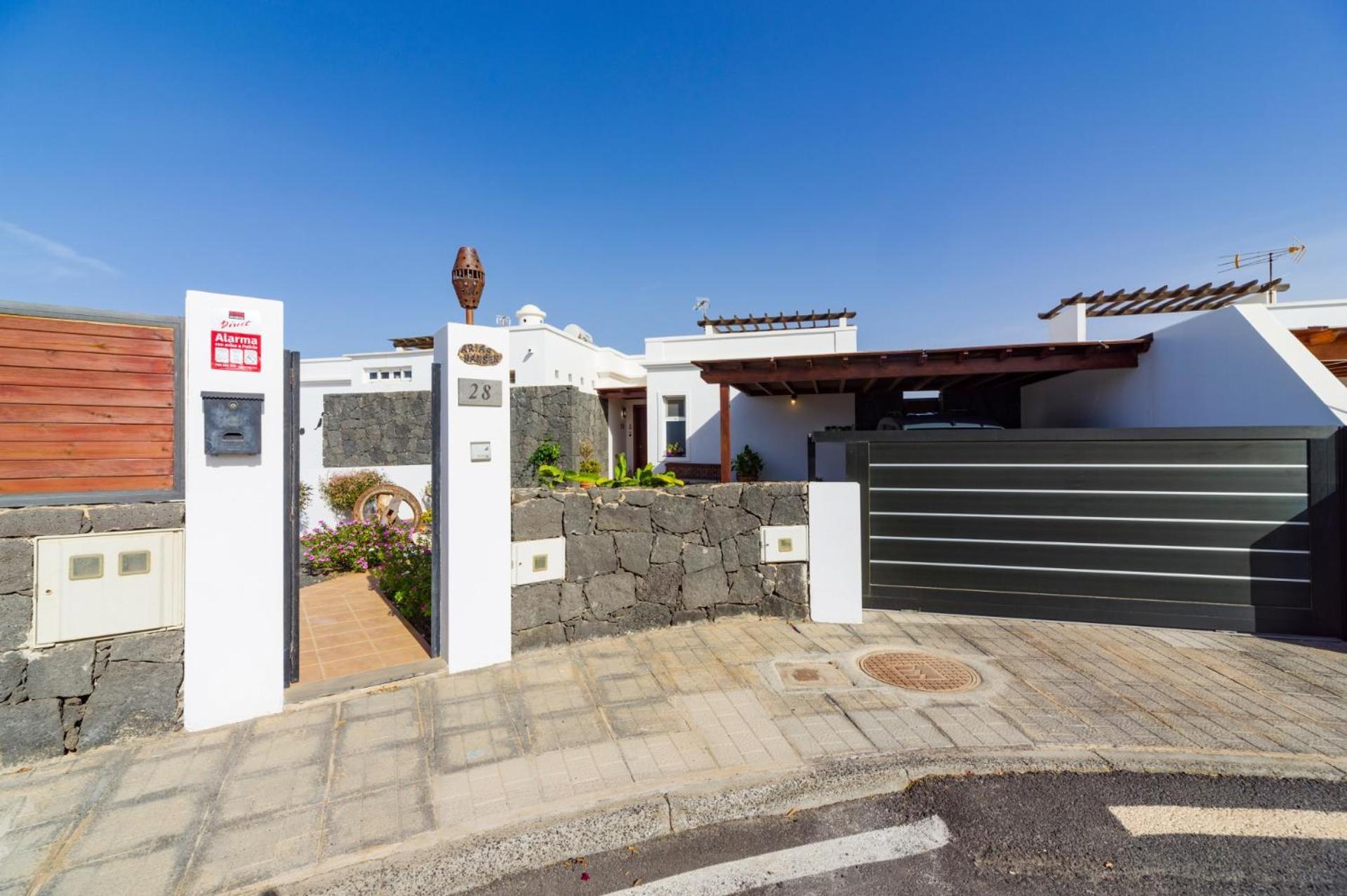 Arisen By Villa Playa Blanca (Lanzarote)