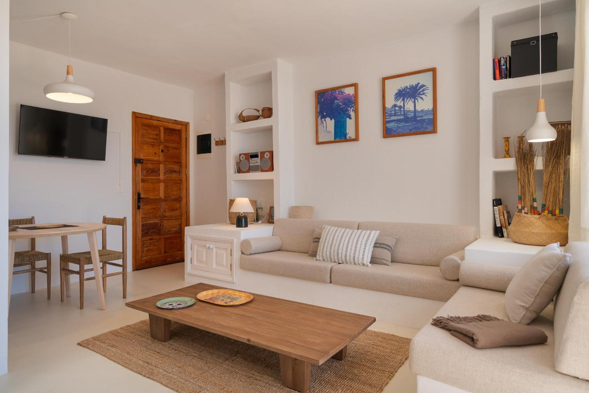 Lanzarote Apartments, Isla De Lobos