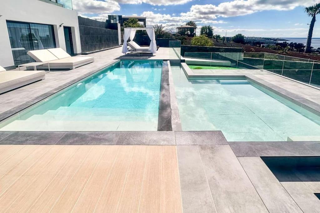 Infinity - By Apricus Holidays Villa