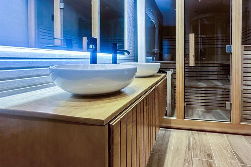 Villa Infinity - By Apricus Holidays