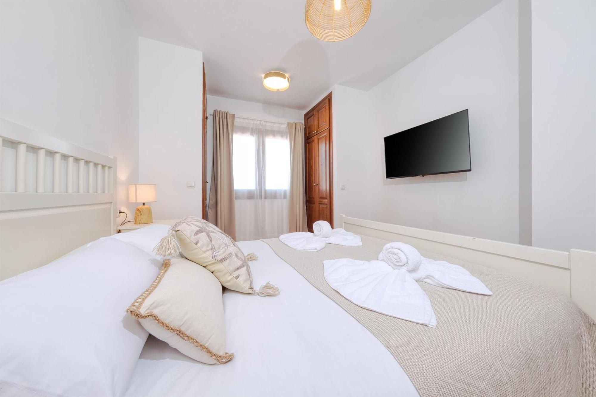 Lanzarote Paradise - Private Pool, Air-Con And Bbq By Lanzarote Vacation Homes Сasa de vacaciones *