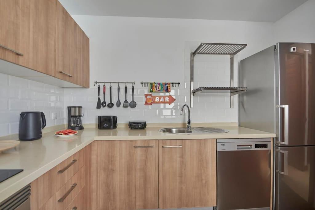 Calero Surfin - Shared Pool, 10 Minutes Walking To Harbour Apartment