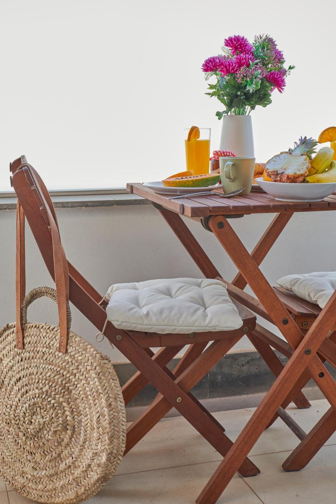 Apartment Calero Surfin - Shared Pool, 10 Minutes Walking To Harbour