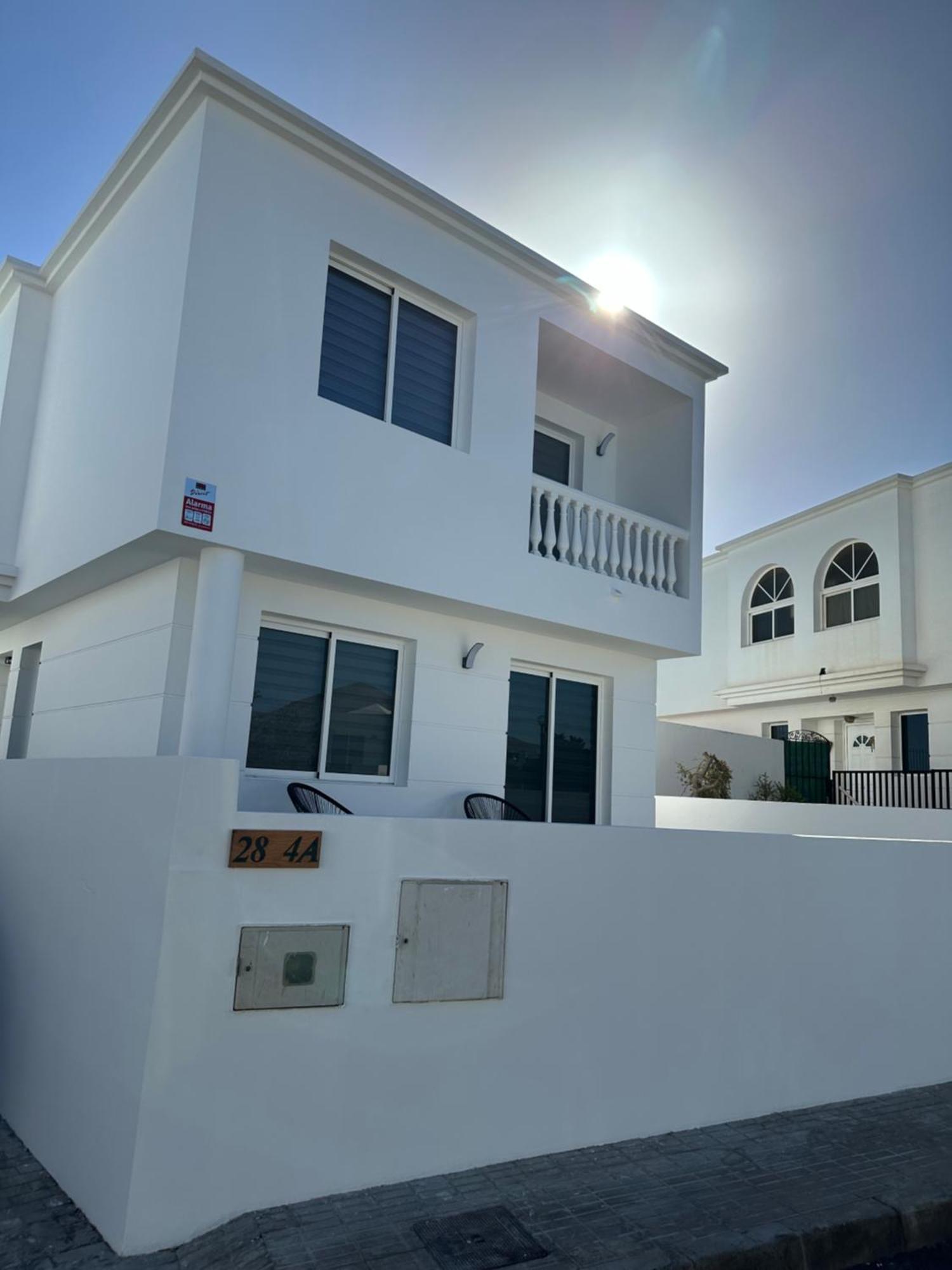 Casa *