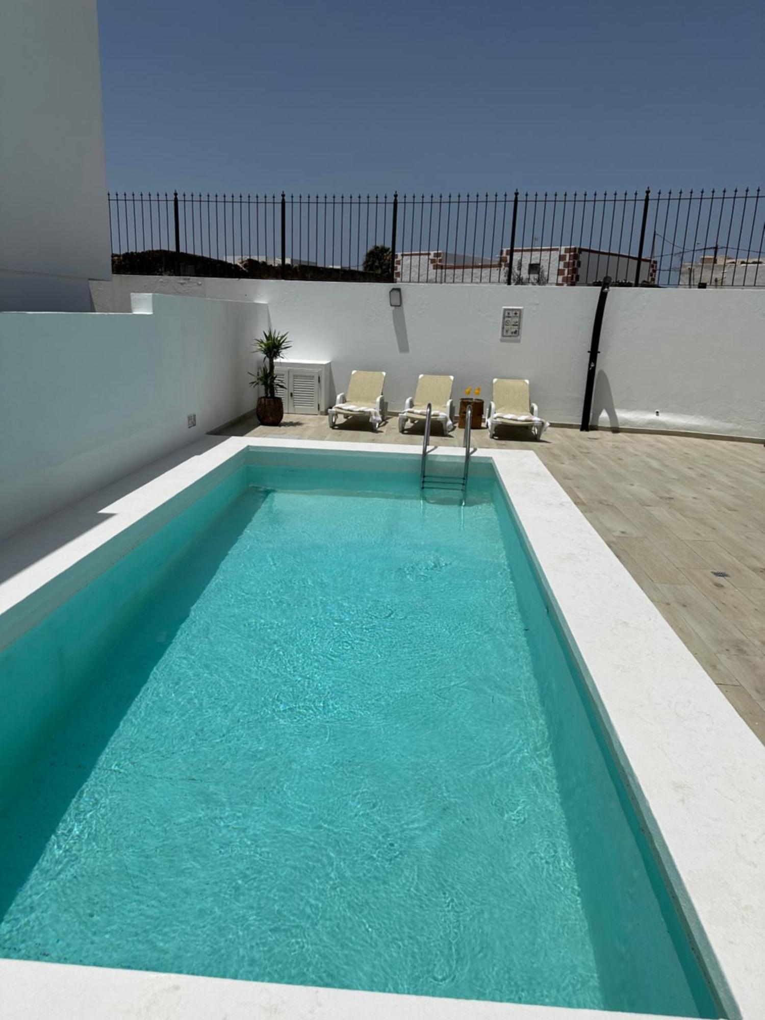 Casa * Tías