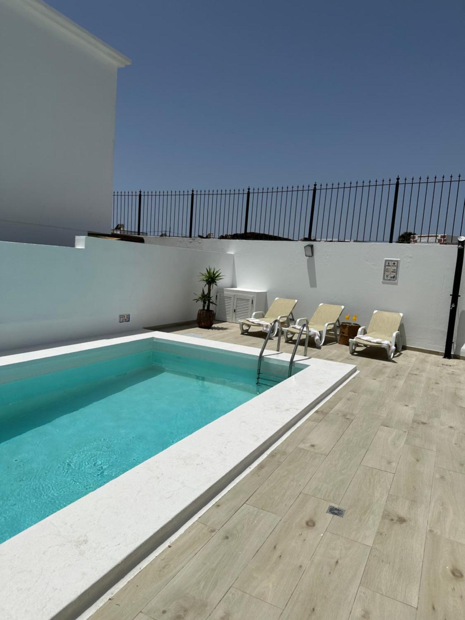 Casa *