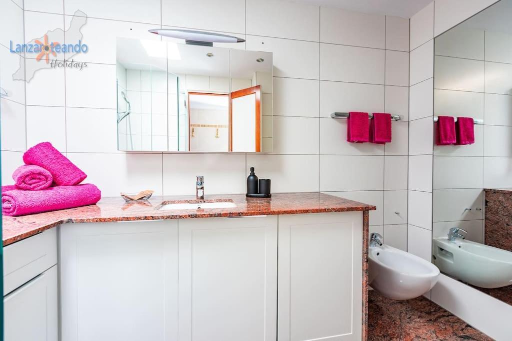 House Of The Horizon Playa Cucharas Vv Penthouse With Sea & Pool View Aircon *
