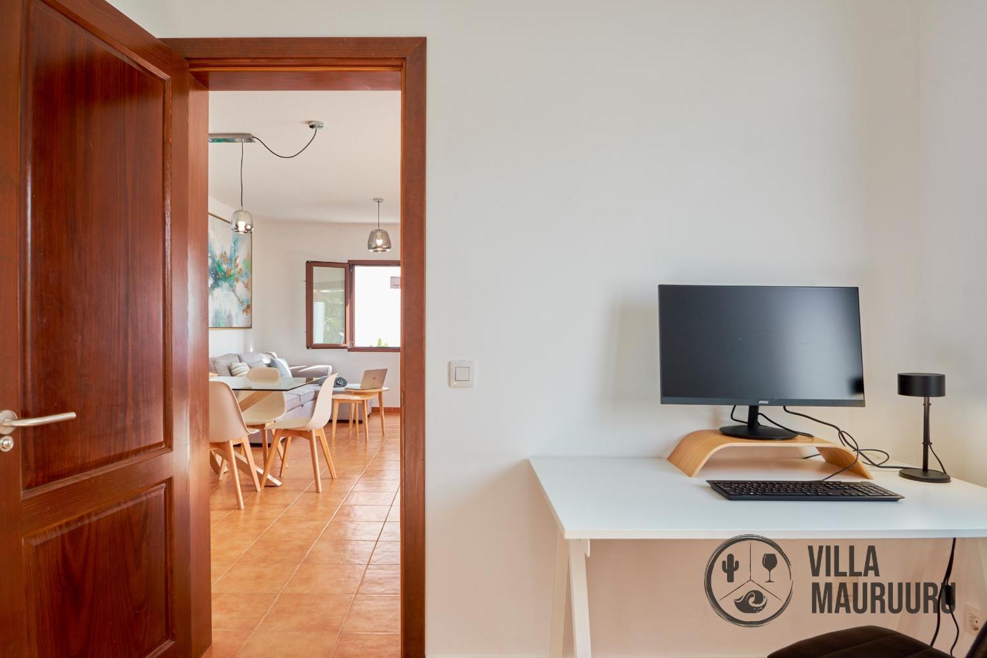 Mauruuru - 10 Minutes Walking To Marina Rubicon, Heated Pool, Bbq & Office Space With Desk And High Speed Internet