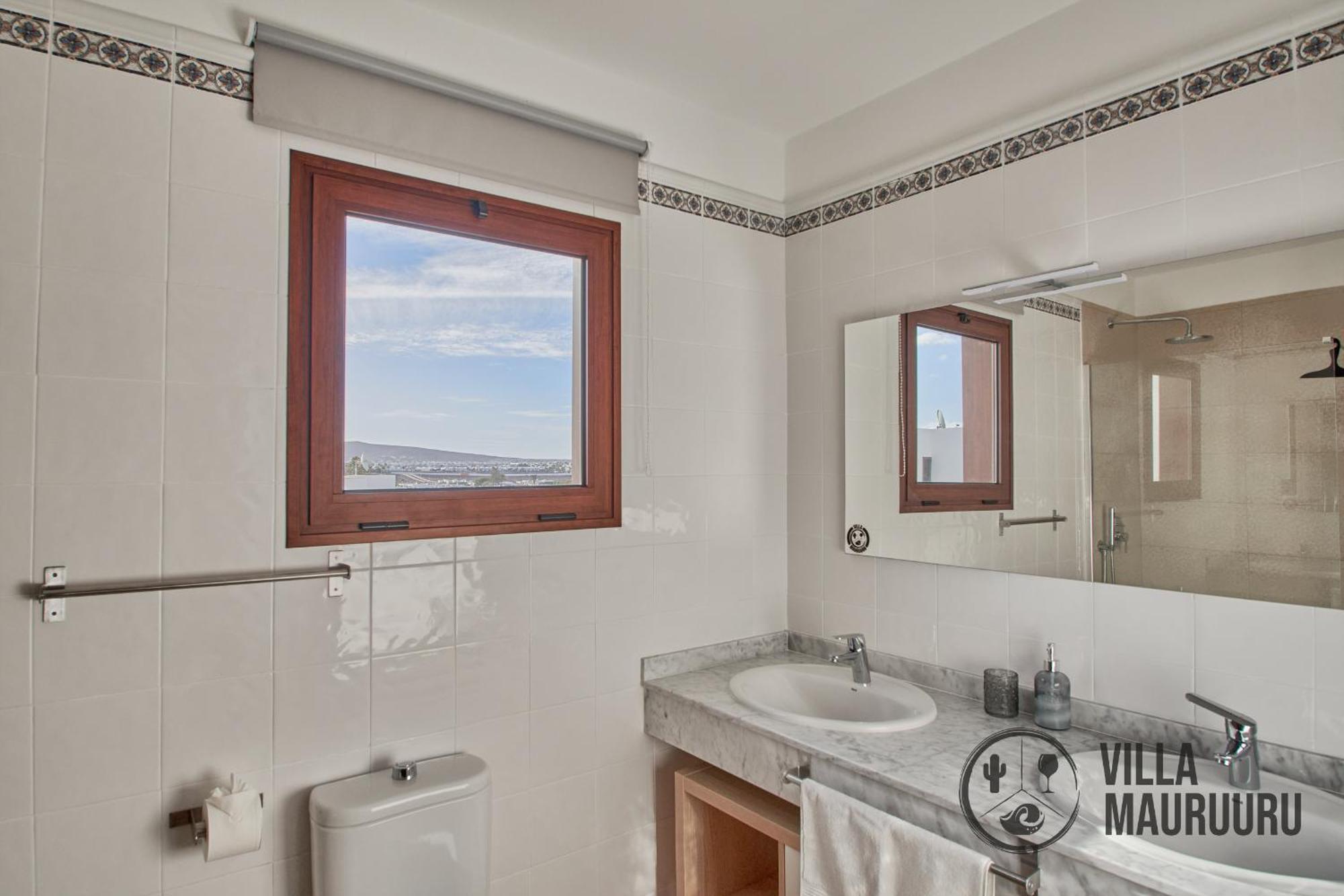 Villa Mauruuru - 10 Minutes Walking To Marina Rubicon, Heated Pool, Bbq & Office Space With Desk And High Speed Internet *