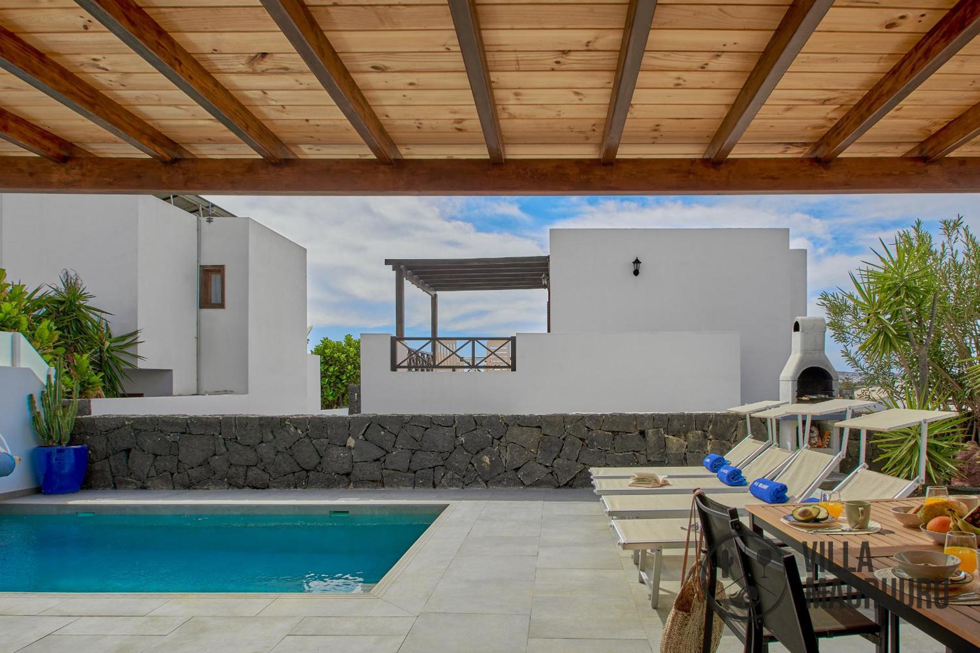 Mauruuru - 10 Minutes Walking To Marina Rubicon, Heated Pool, Bbq & Office Space With Desk And High Speed Internet * Playa Blanca (Lanzarote)