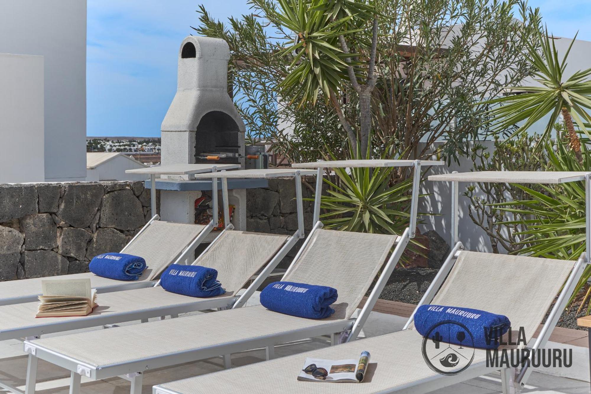 Villa Mauruuru - 10 Minutes Walking To Marina Rubicon, Heated Pool, Bbq & Office Space With Desk And High Speed Internet *