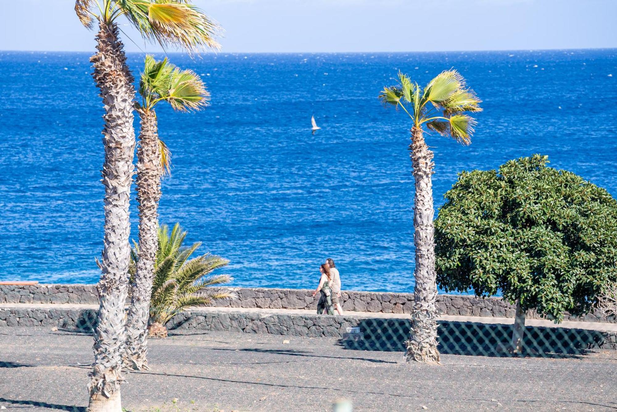 Sea Front View, * Costa Teguise